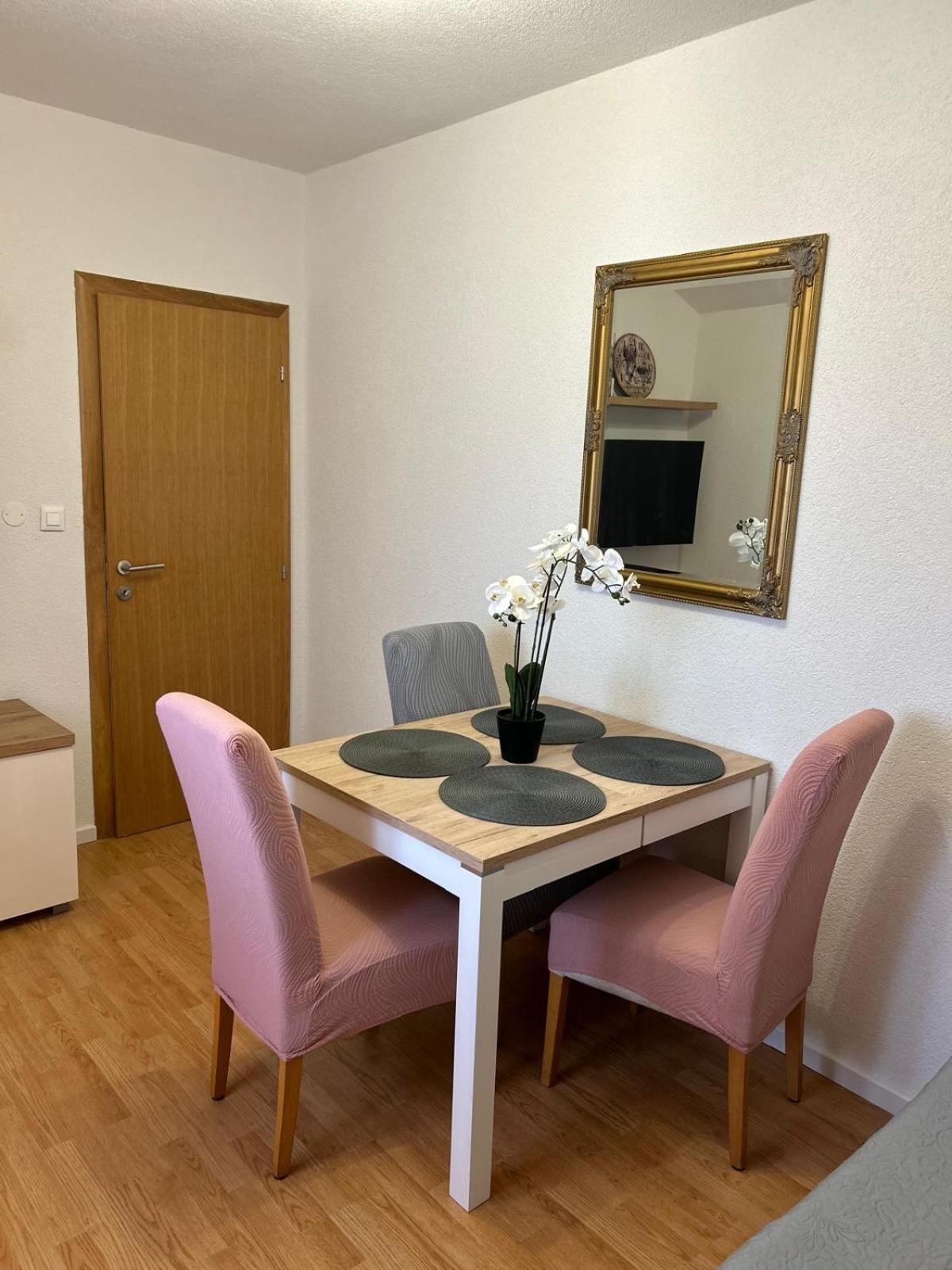 Apartment Lovre Topic Baška Voda Extérieur photo